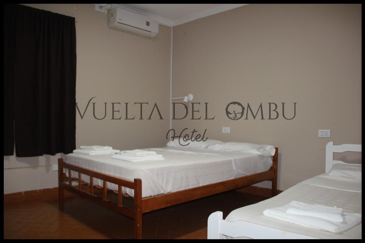 Hotel Vuelta Del Ombu Gobernador Virasoro Exterior photo